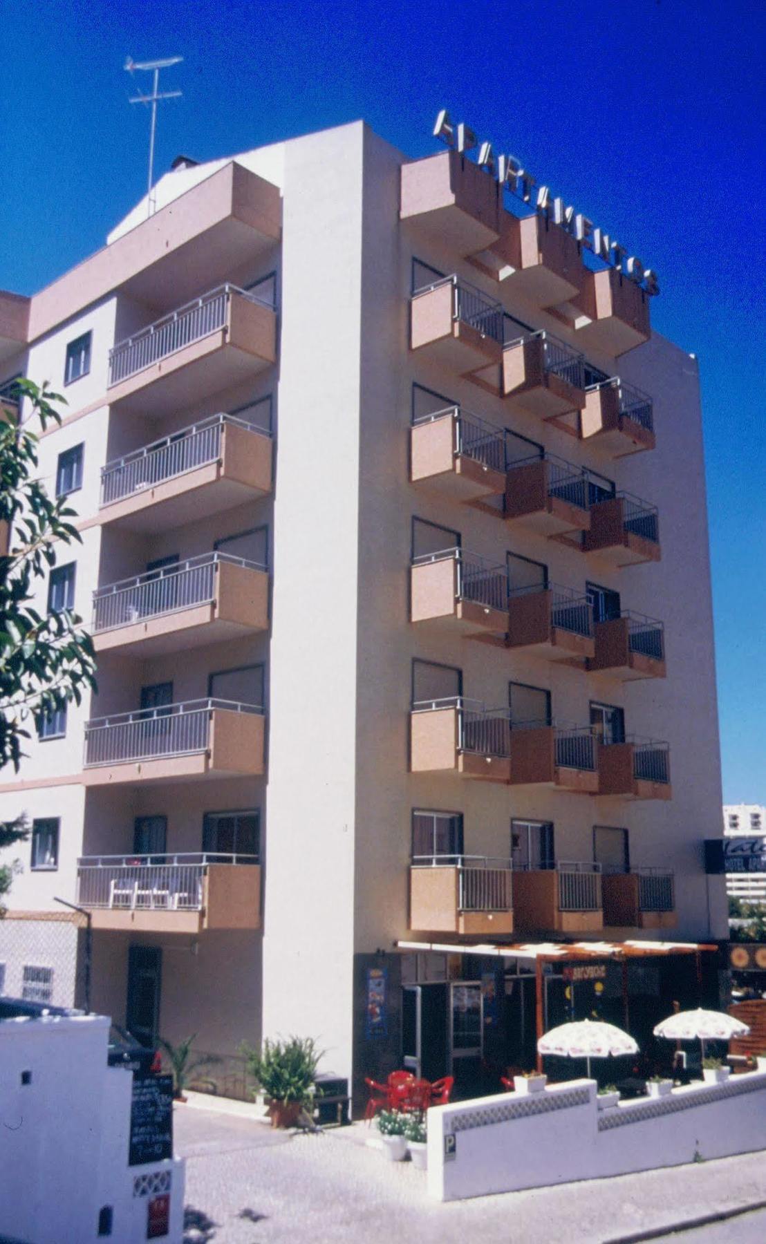 Hotel Apartamento Iate Portimao Ngoại thất bức ảnh