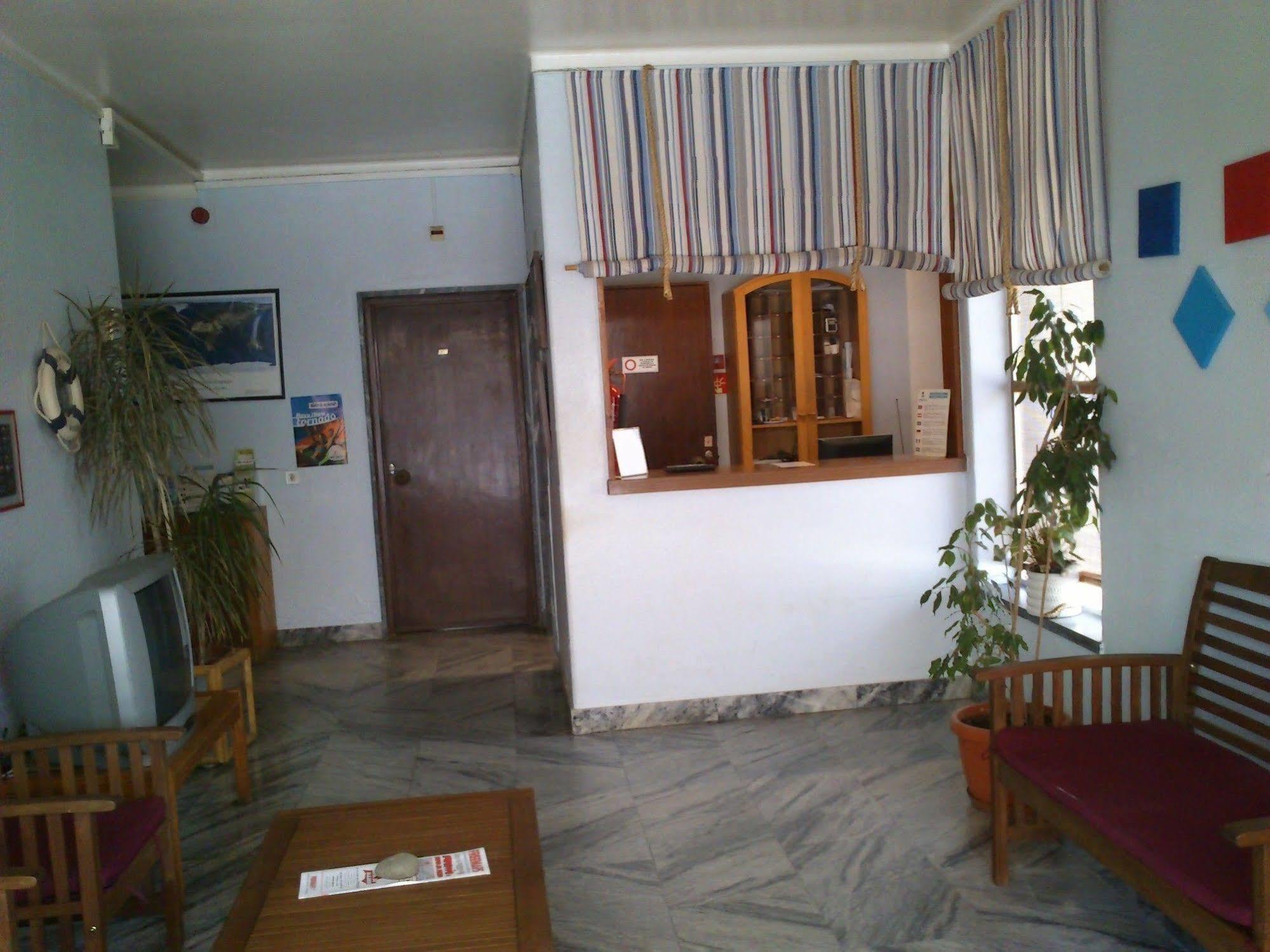Hotel Apartamento Iate Portimao Ngoại thất bức ảnh